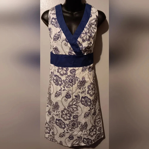 Tradition Dresses & Skirts - Tradition Cotton A line Dress Blue & White Sz 12 Zipper Back Closure